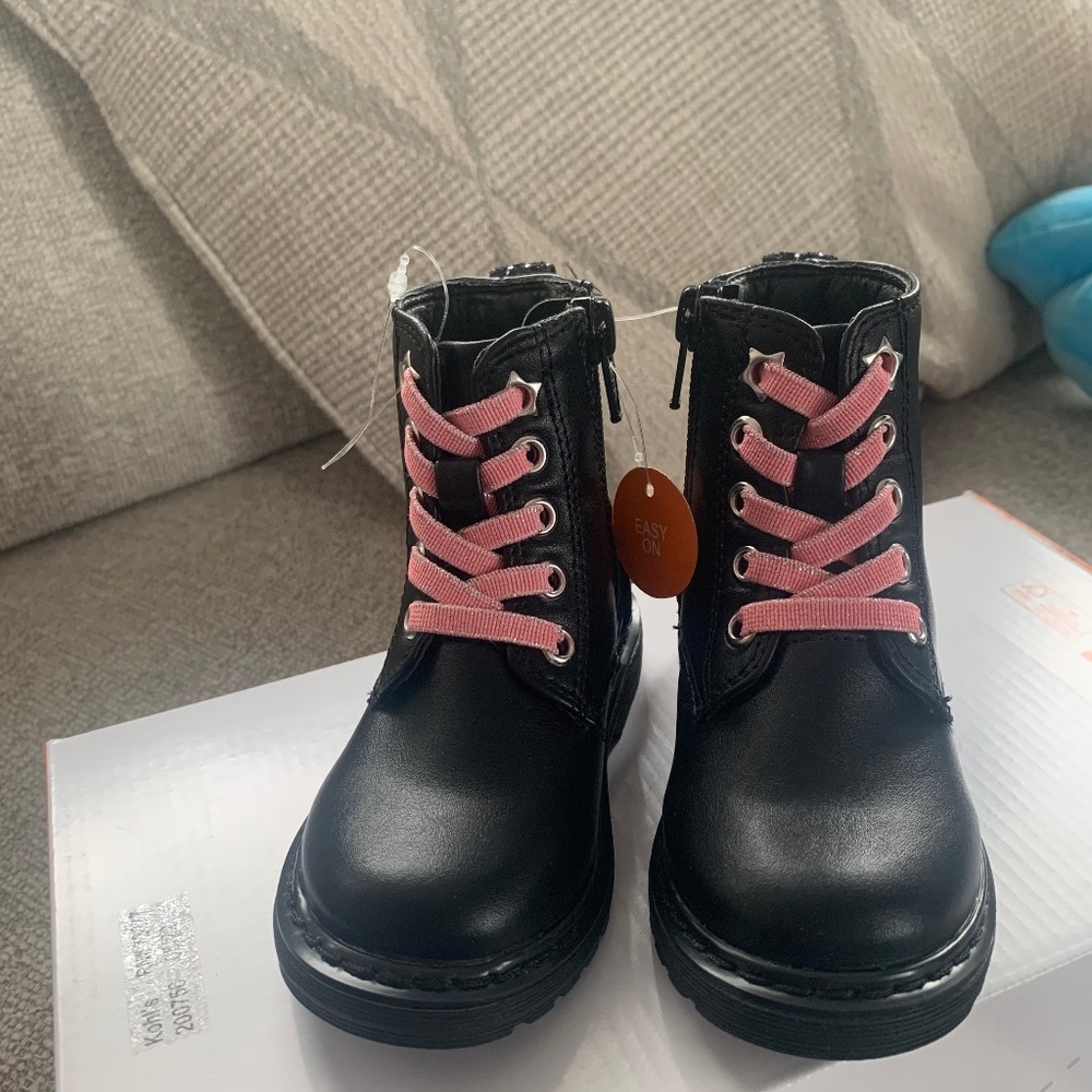Toddler boots size 5
